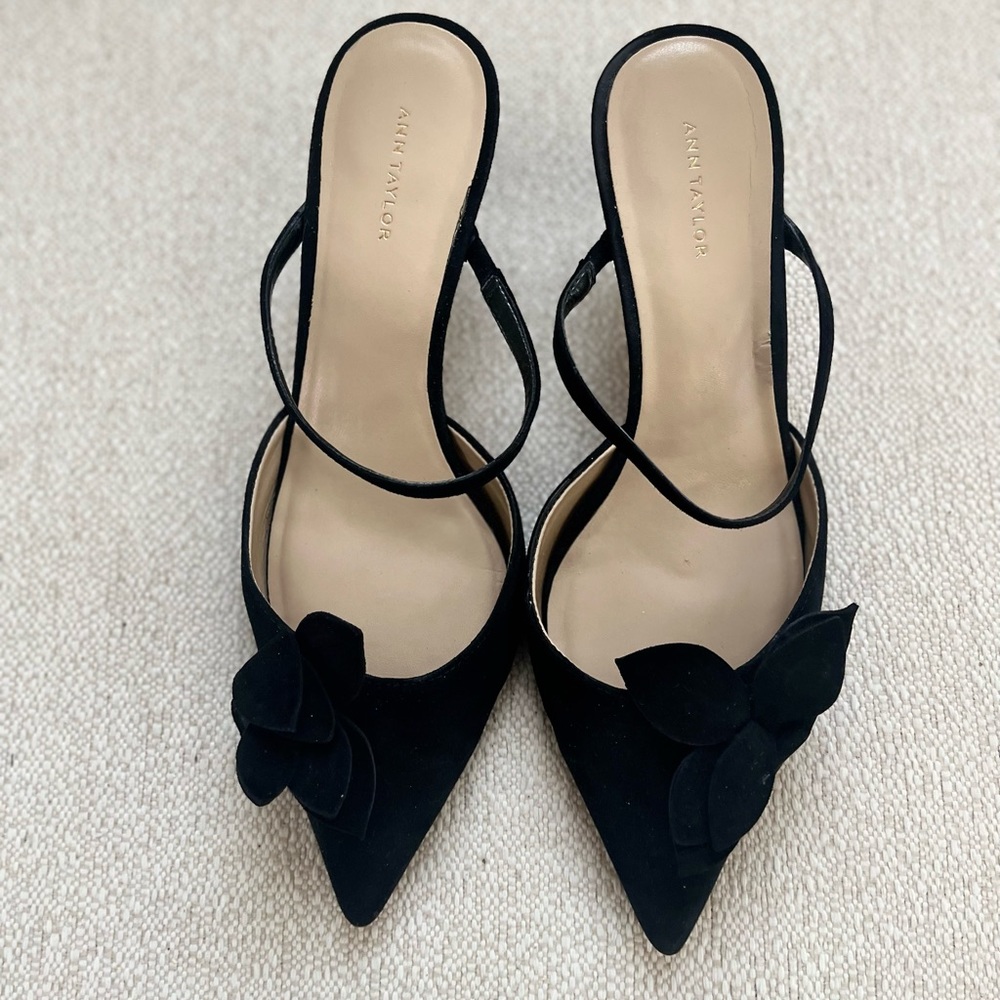 Ann Taylor Celina Pumps 8